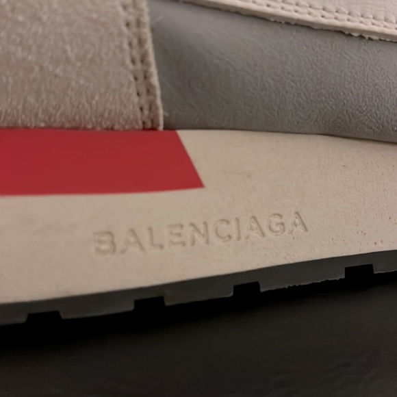 The Balenciaga Race Runner sneakers - Picture 3 of 6